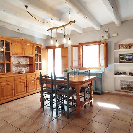 Casa Escola Villa โปบลา เด เซกัวร์ ภายนอก รูปภาพ